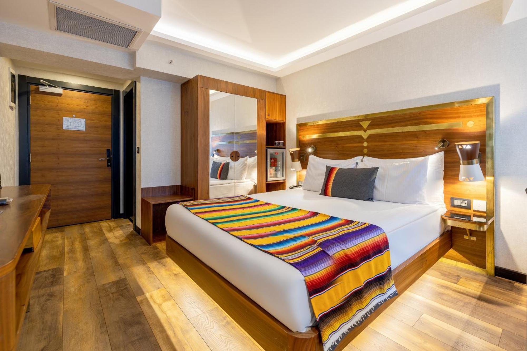 Hay Hotel Alsancak Izmir Exterior photo