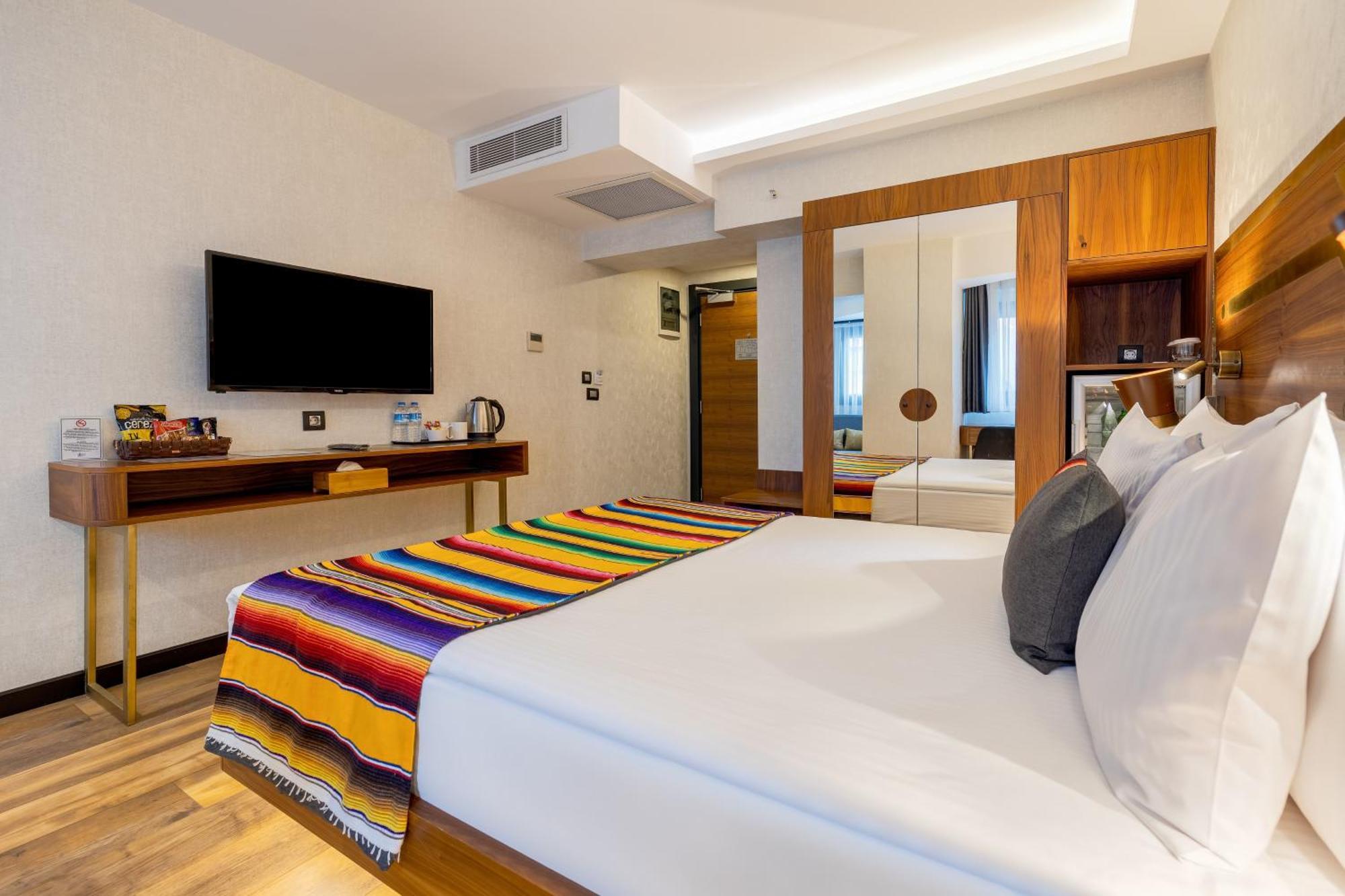 Hay Hotel Alsancak Izmir Exterior photo