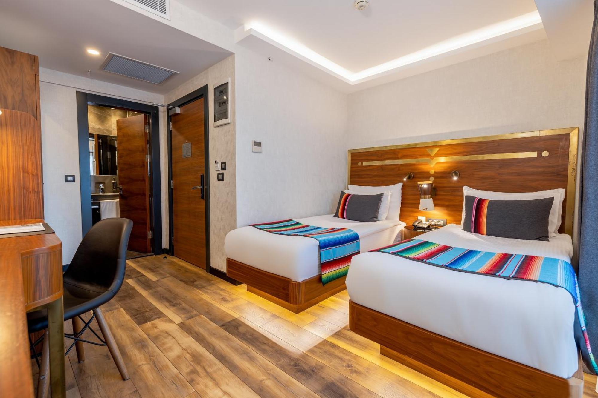 Hay Hotel Alsancak Izmir Exterior photo