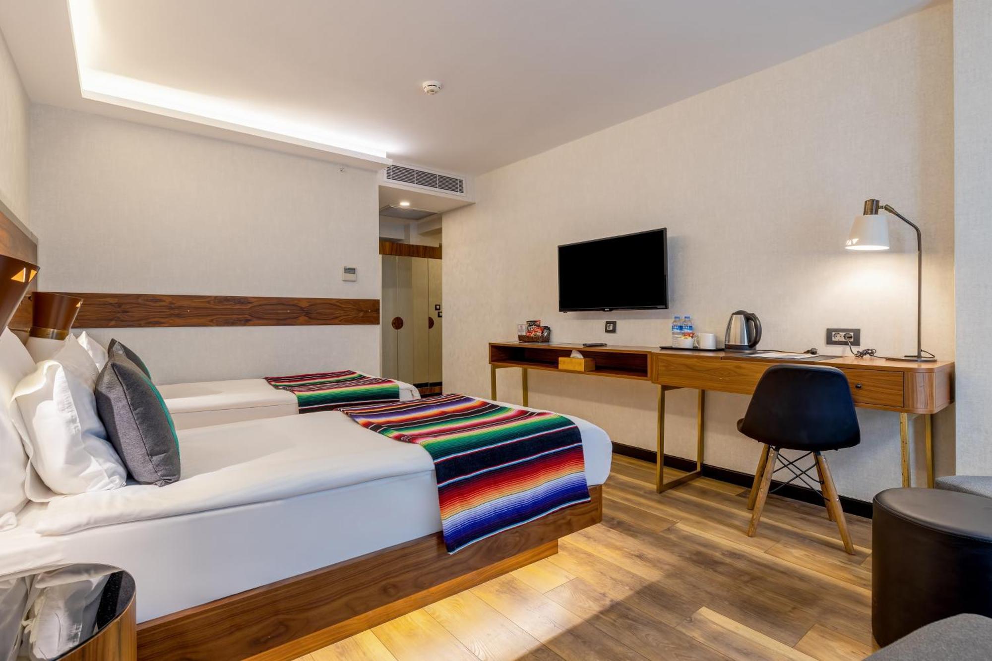 Hay Hotel Alsancak Izmir Exterior photo